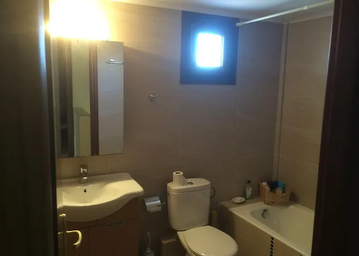 Maria 2 3* טורוני