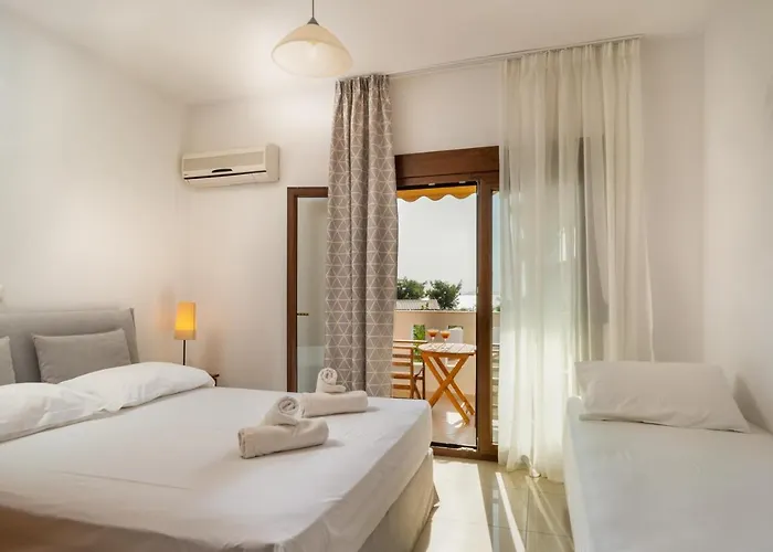 Maria 2 Aparthotel 3*