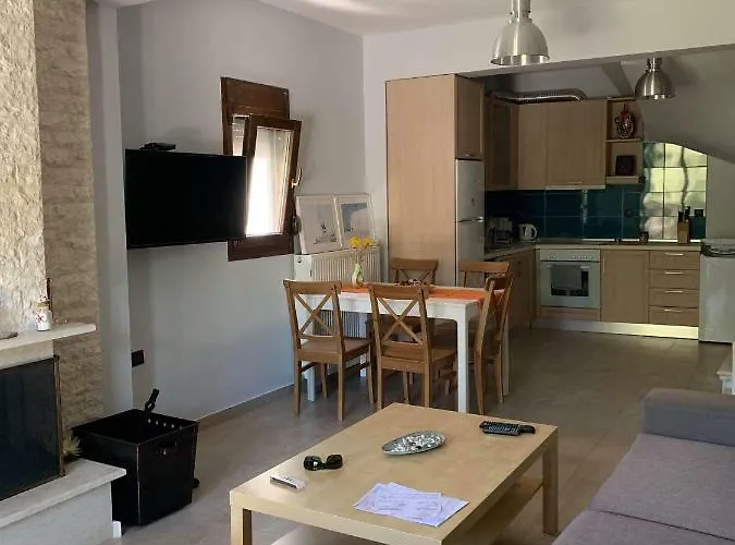 Maria 2 Aparthotel 3*