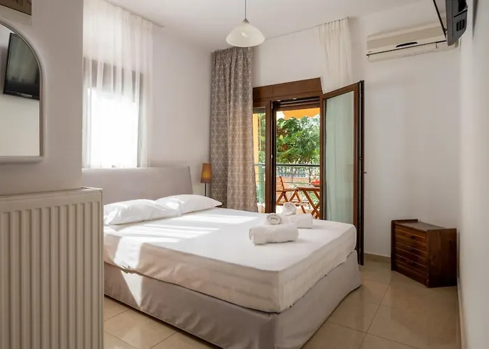 Maria 2 Aparthotel 3*